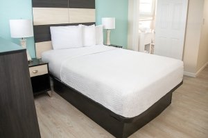 Madison Beach Motel 