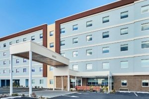 Home2 Suites by Hilton OC Bayside