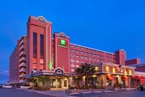 Holiday Inn Oceanfront