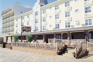Plim Plaza Hotel