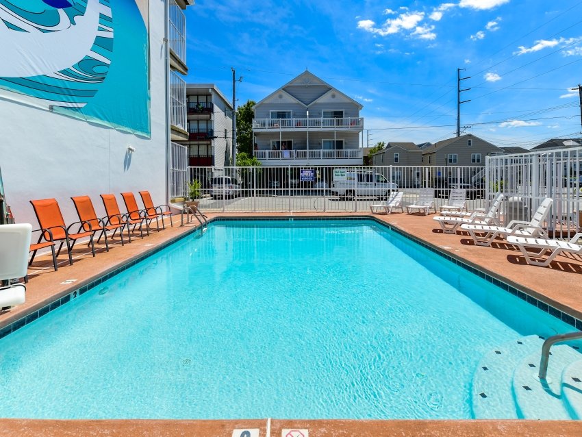 Surf Inn Suites