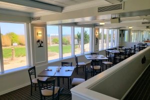 Reef 118 Oceanfront Restaurant