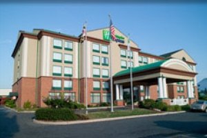 Holiday Inn Express & Suites
