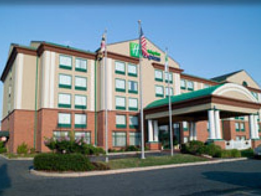 Holiday Inn Express & Suites